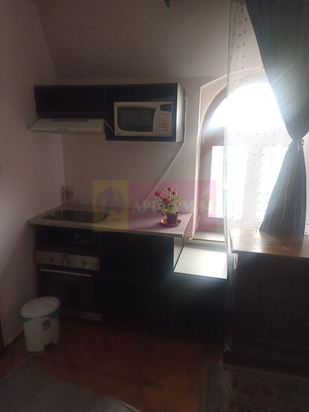 Garsoniera in vila Kiseleff- Arcul De Triumf.